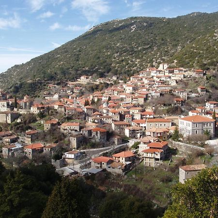 Rustic Home In Heart Of Stemnitsa Bagian luar foto