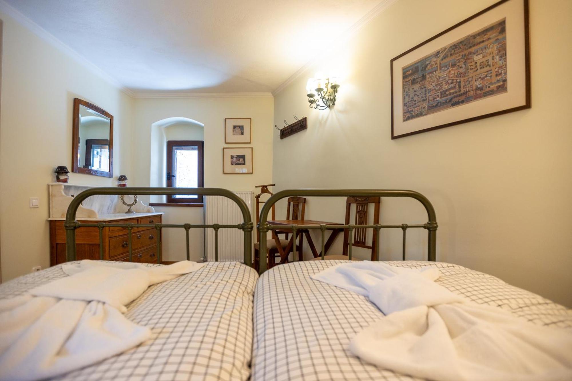 Rustic Home In Heart Of Stemnitsa Bagian luar foto