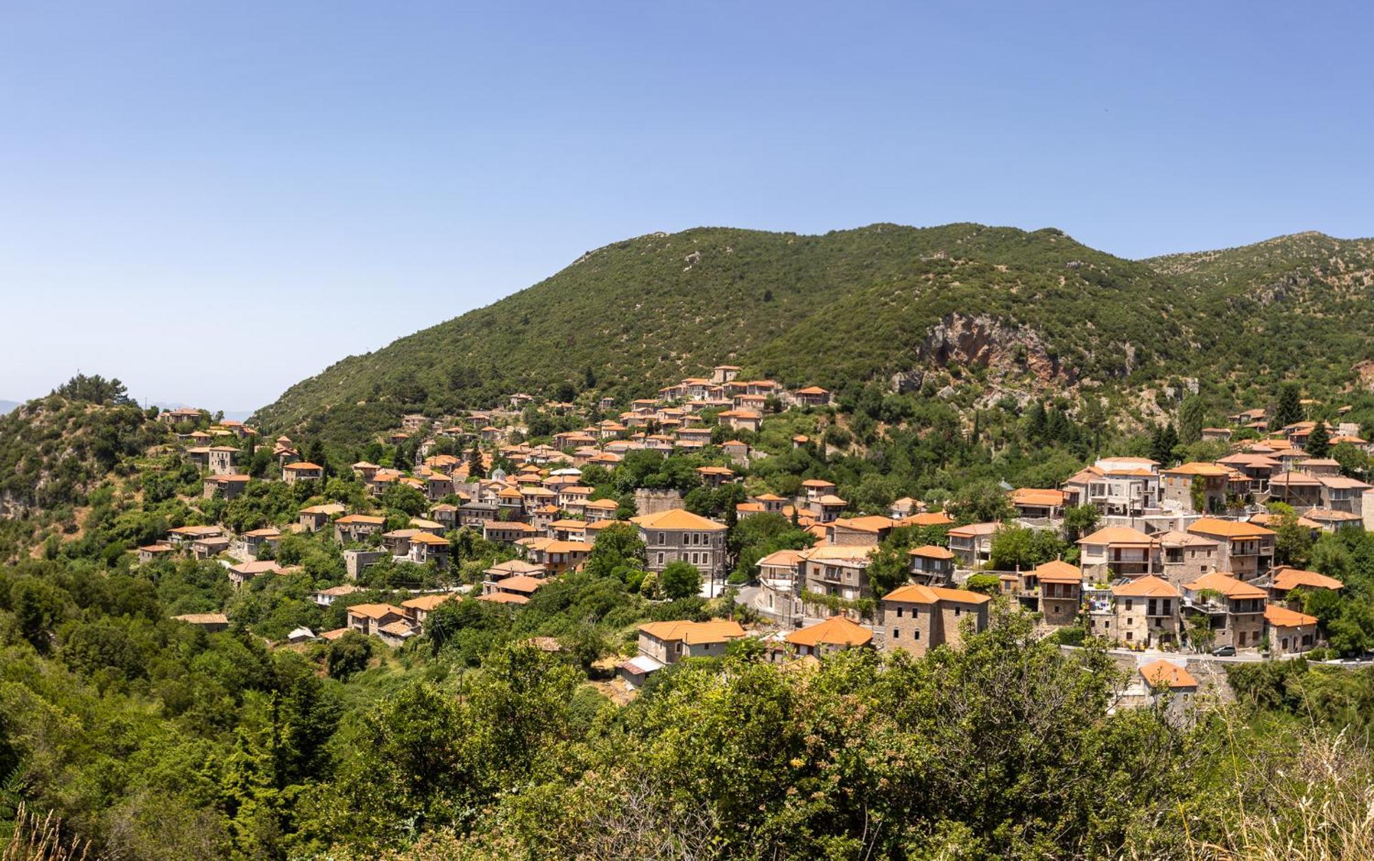 Rustic Home In Heart Of Stemnitsa Bagian luar foto